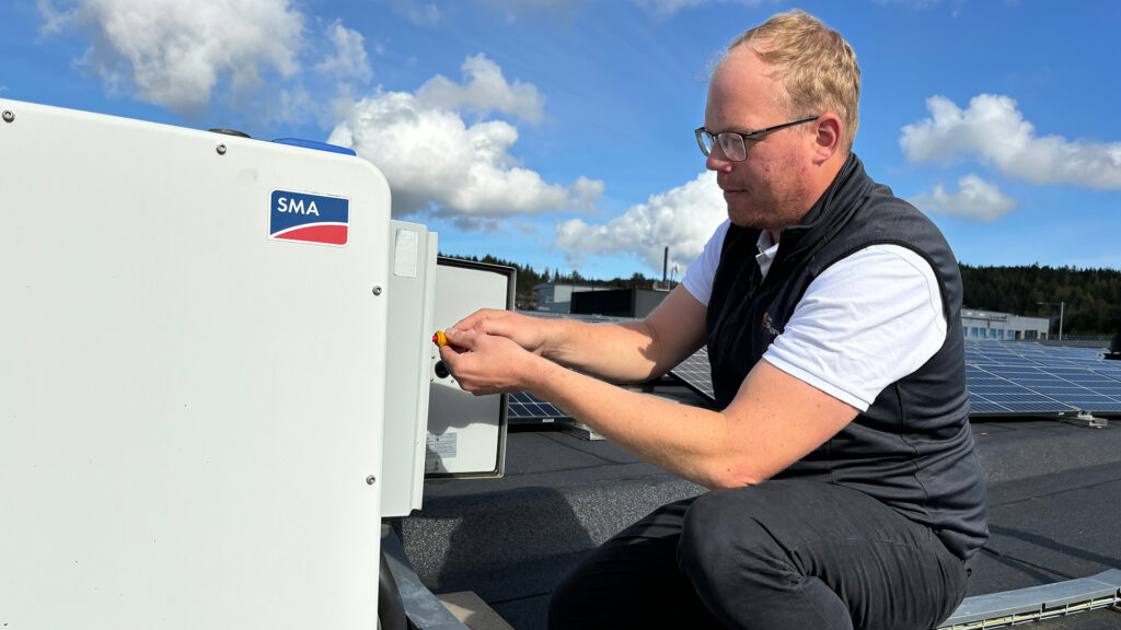 Tobias Andersson, Elansvarig och auktoriserad elinstallatör på Nordic Solar.